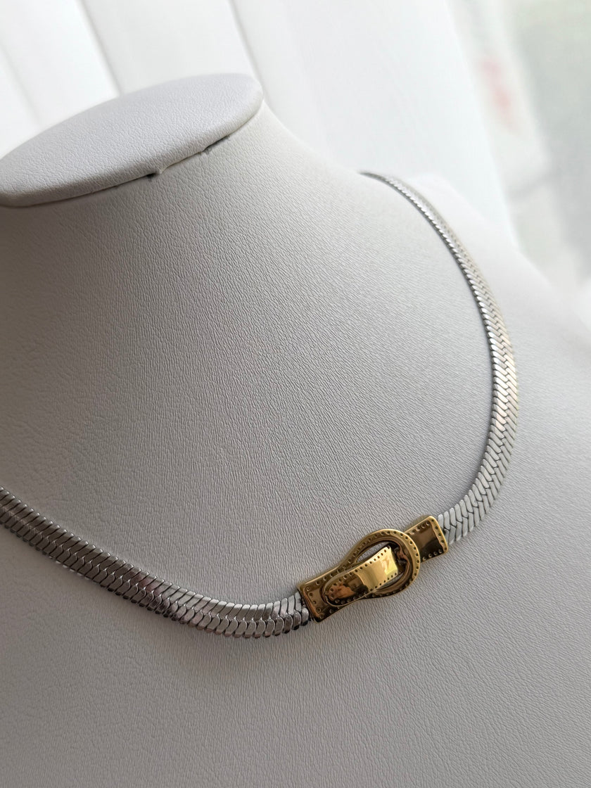 COLLAR LISO