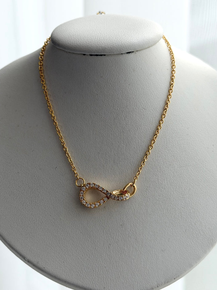 COLLAR INFINITO