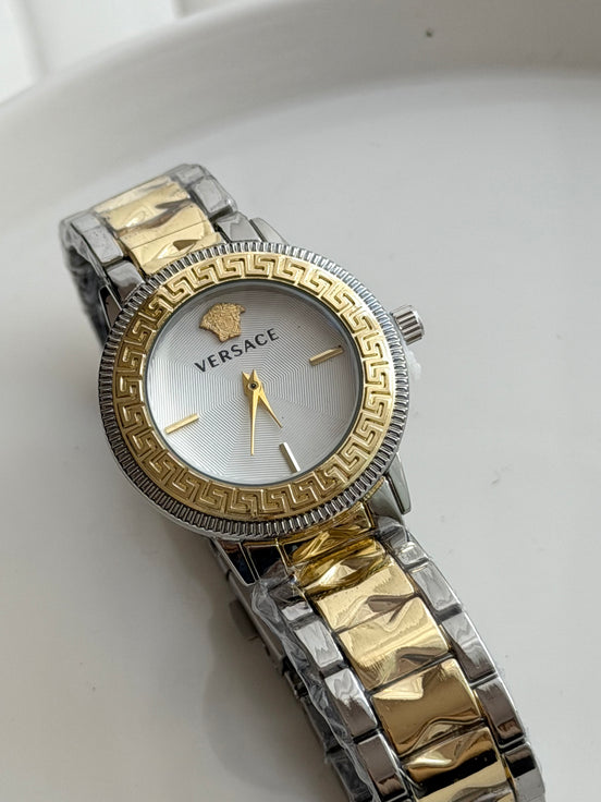 RELOJ MEDUSA