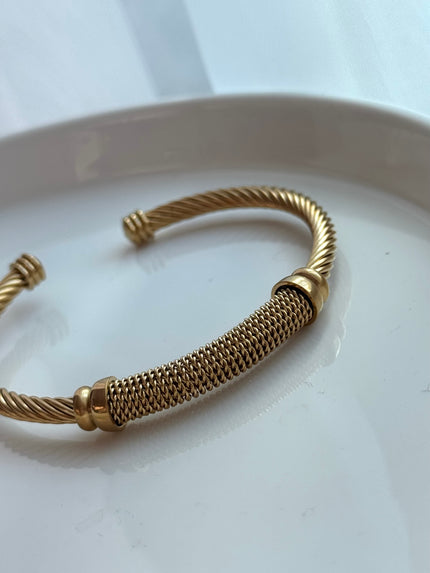 ALAMBRE ABIERTO ALAMBRE