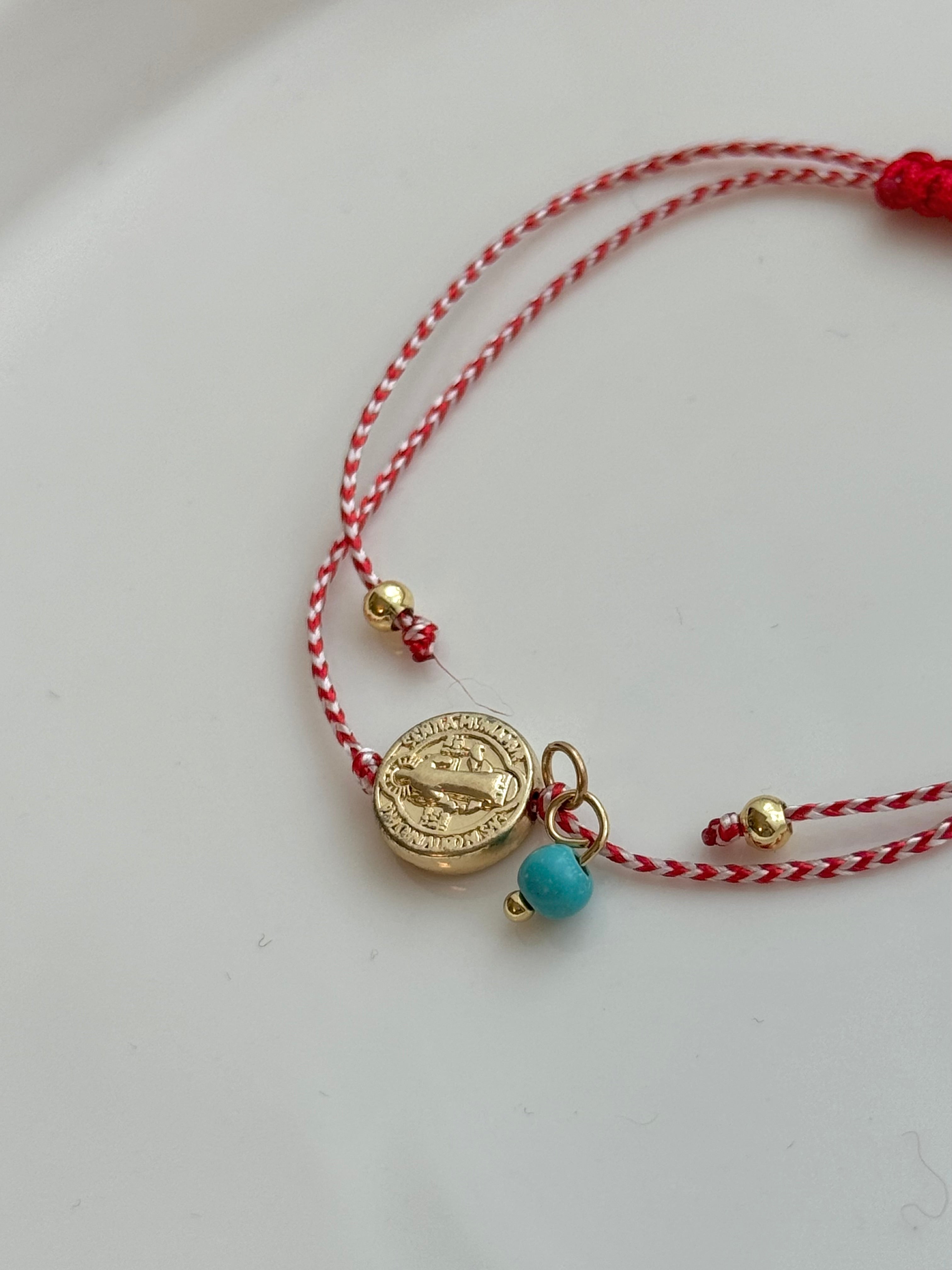 PULSERA HILO CON MEDALLA