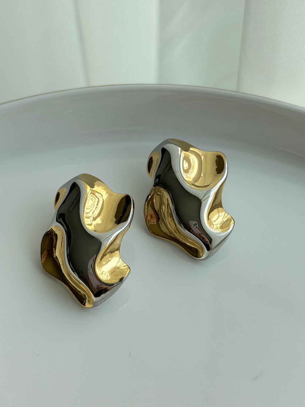 ARETE BICOLOR