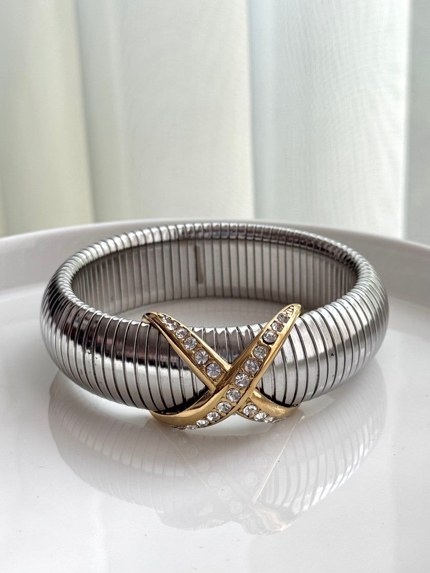 PULSERA GRUESA CRUZ CRISTALES