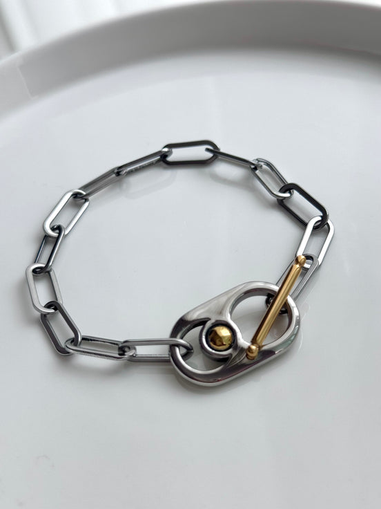 PULSERA BROCHE T