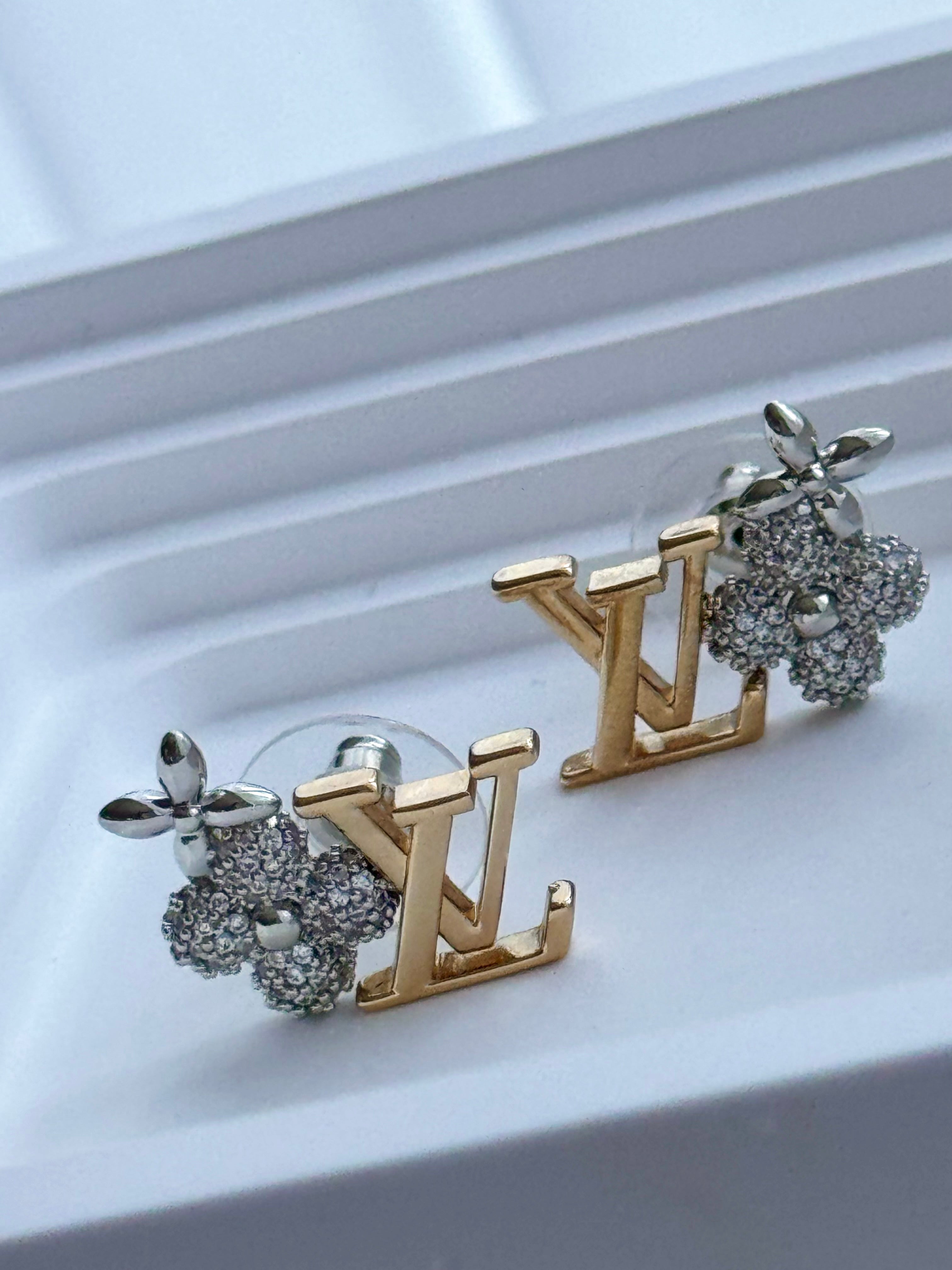 ARETE LV CON ZIRCONIAS