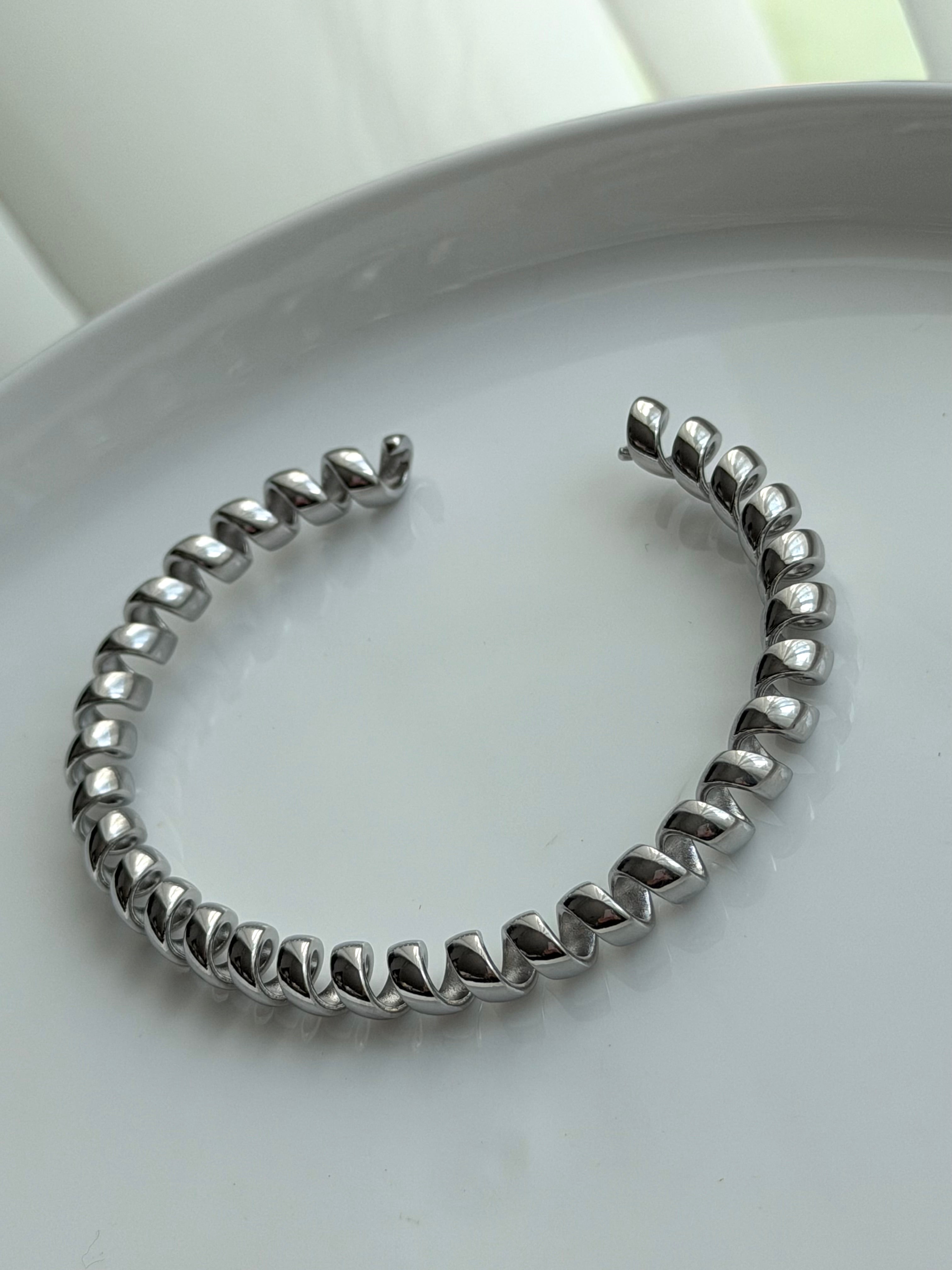 BRAZALETE ABIERTO ESPIRAL