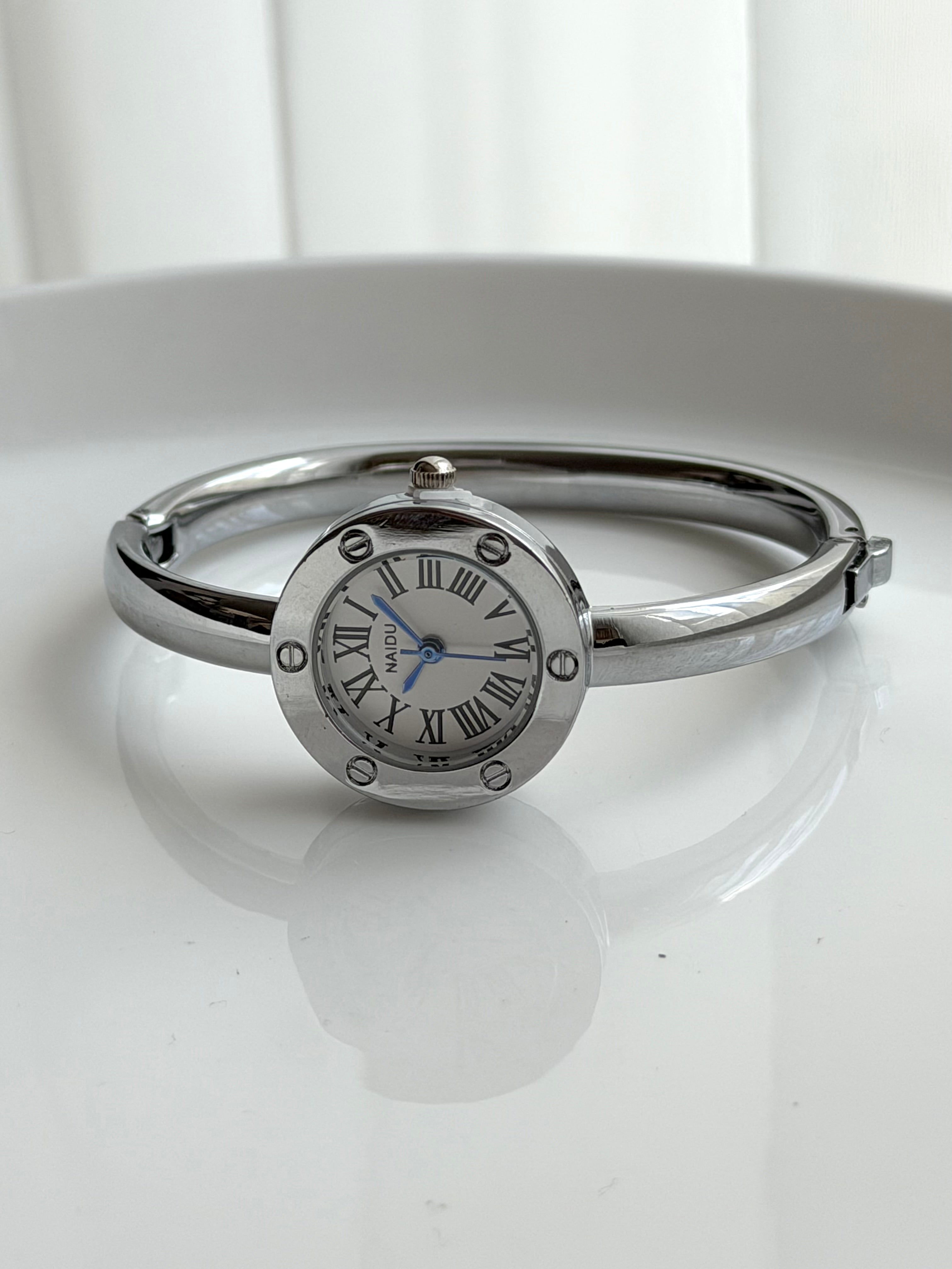 RELOJ PULSERA TORNILLO