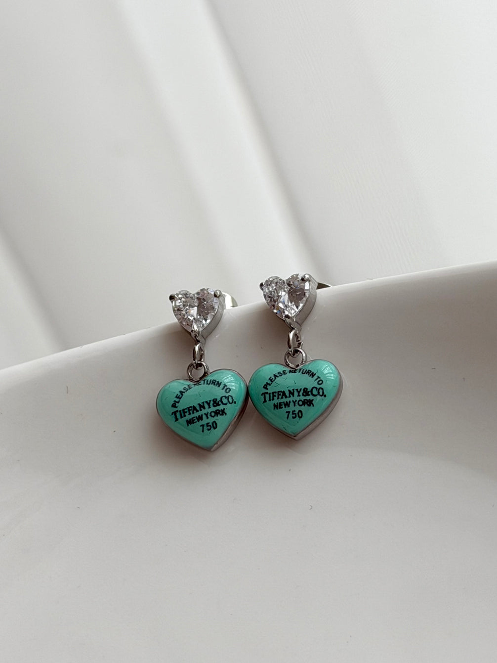 ARETE COLGANTE CORAZON AZUL
