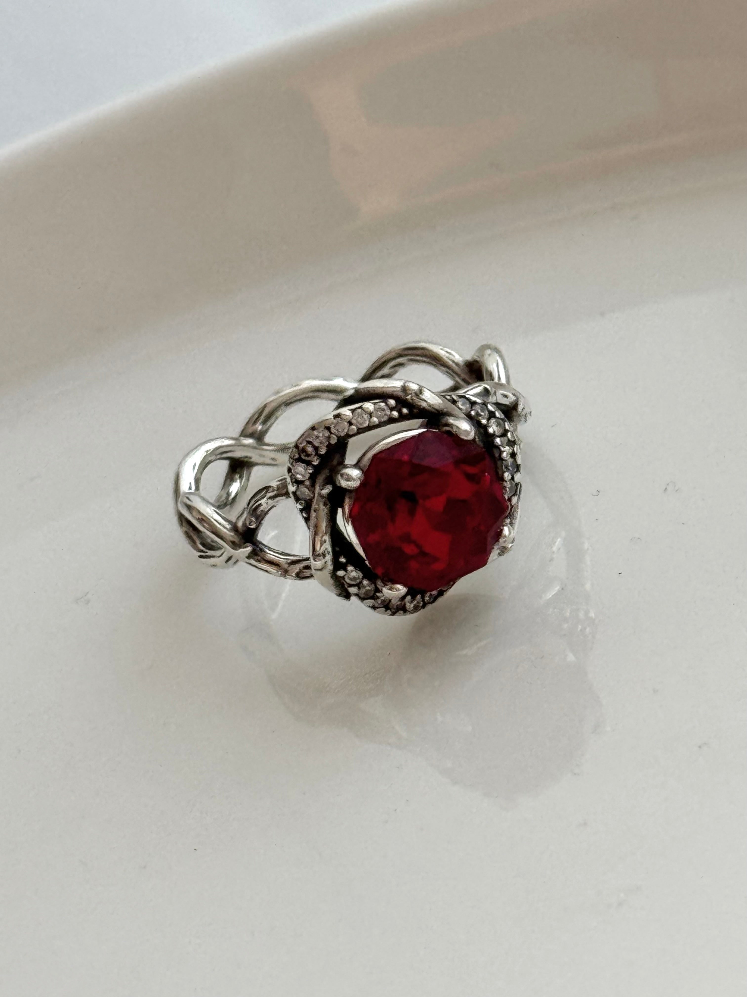 ANILLO PIEDRA ROJA