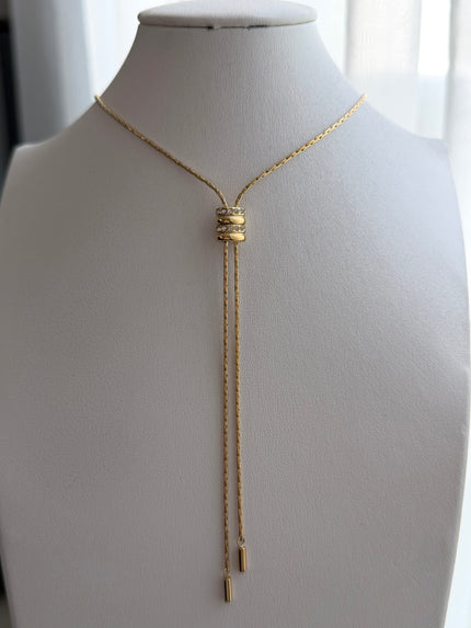 COLLAR CORBATERO DELGADO