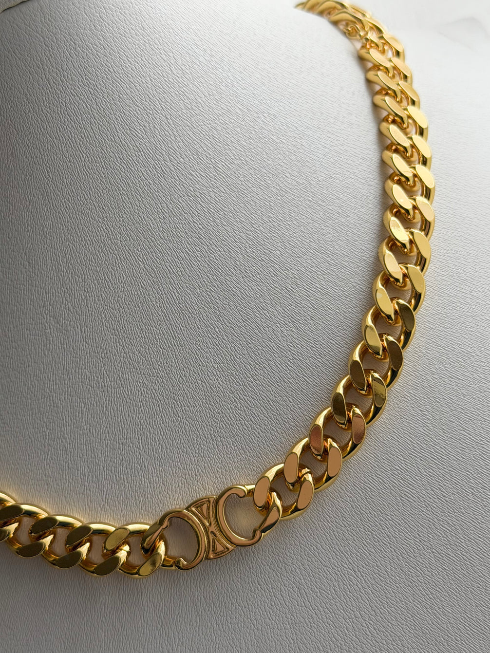 COLLAR CELINE