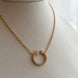 COLLAR T CON CRISTALES DORADO