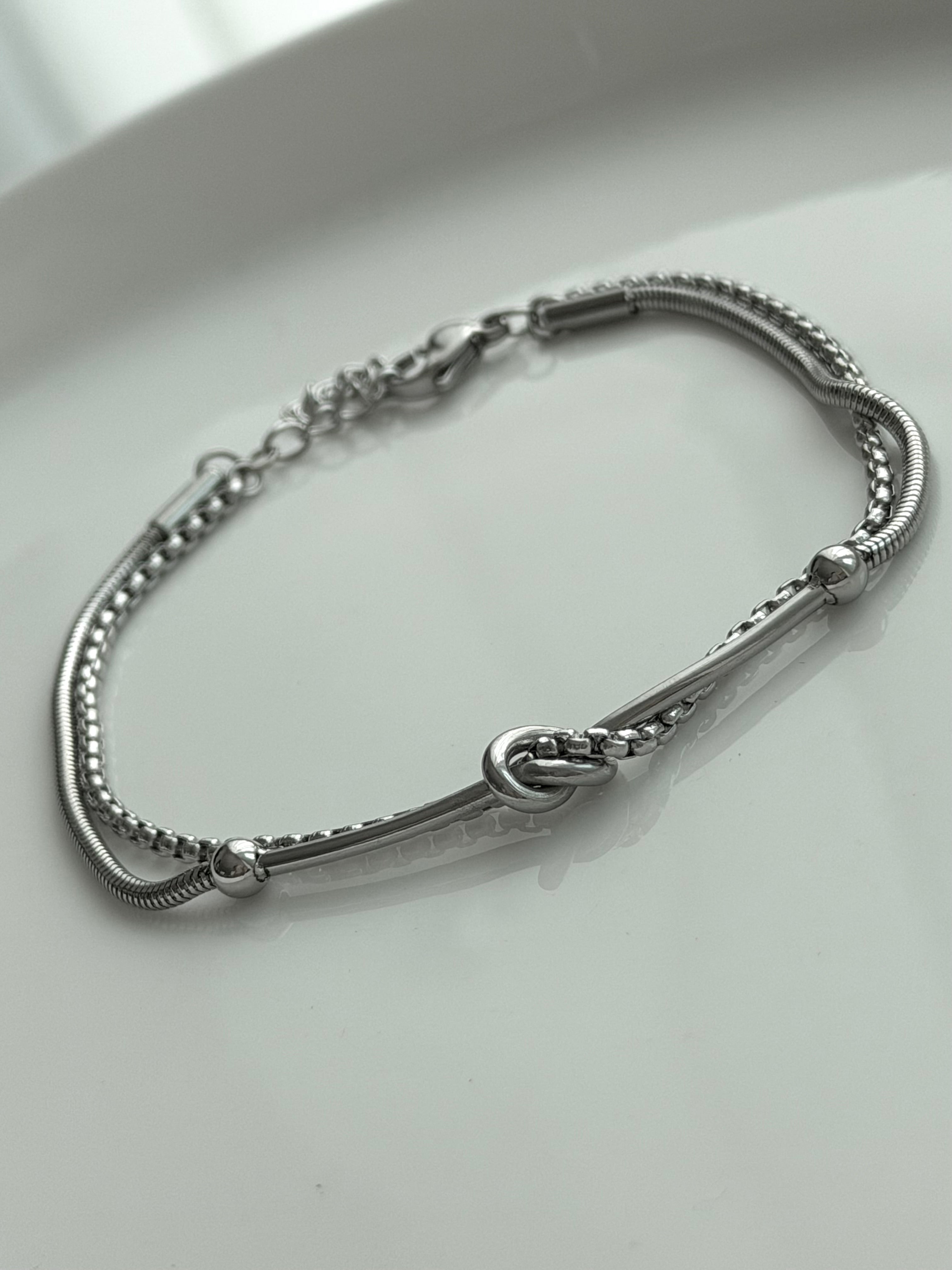 PULSERA DOBLE NUDO