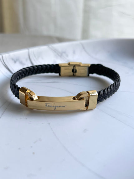 PULSERA TRENZADA CON PLACA