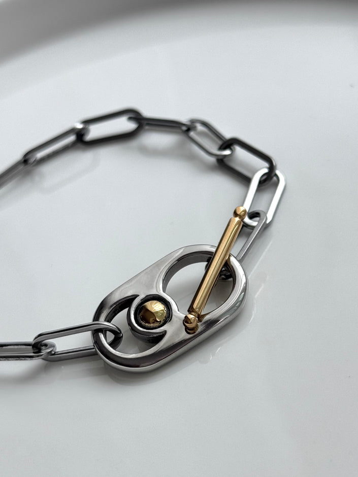 PULSERA BROCHE T