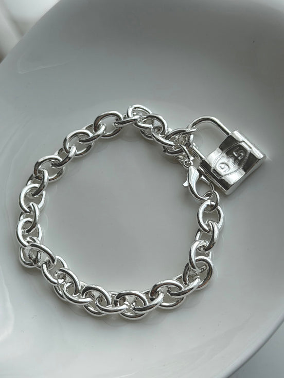 PULSERA CADADO