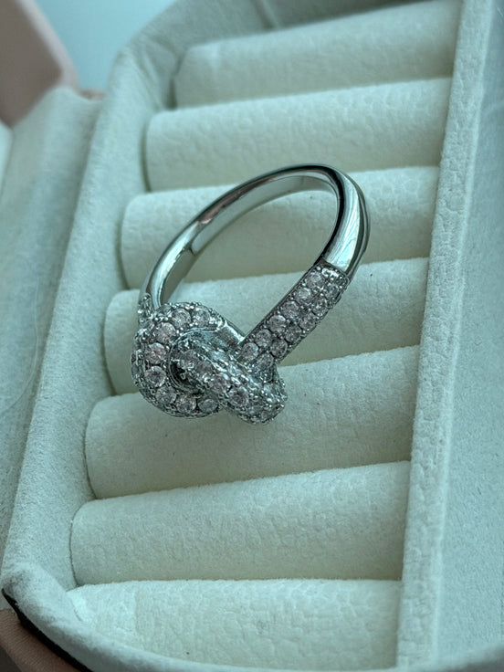 ANILLO NUDO