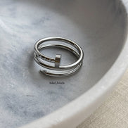 ANILLO UN CLOU