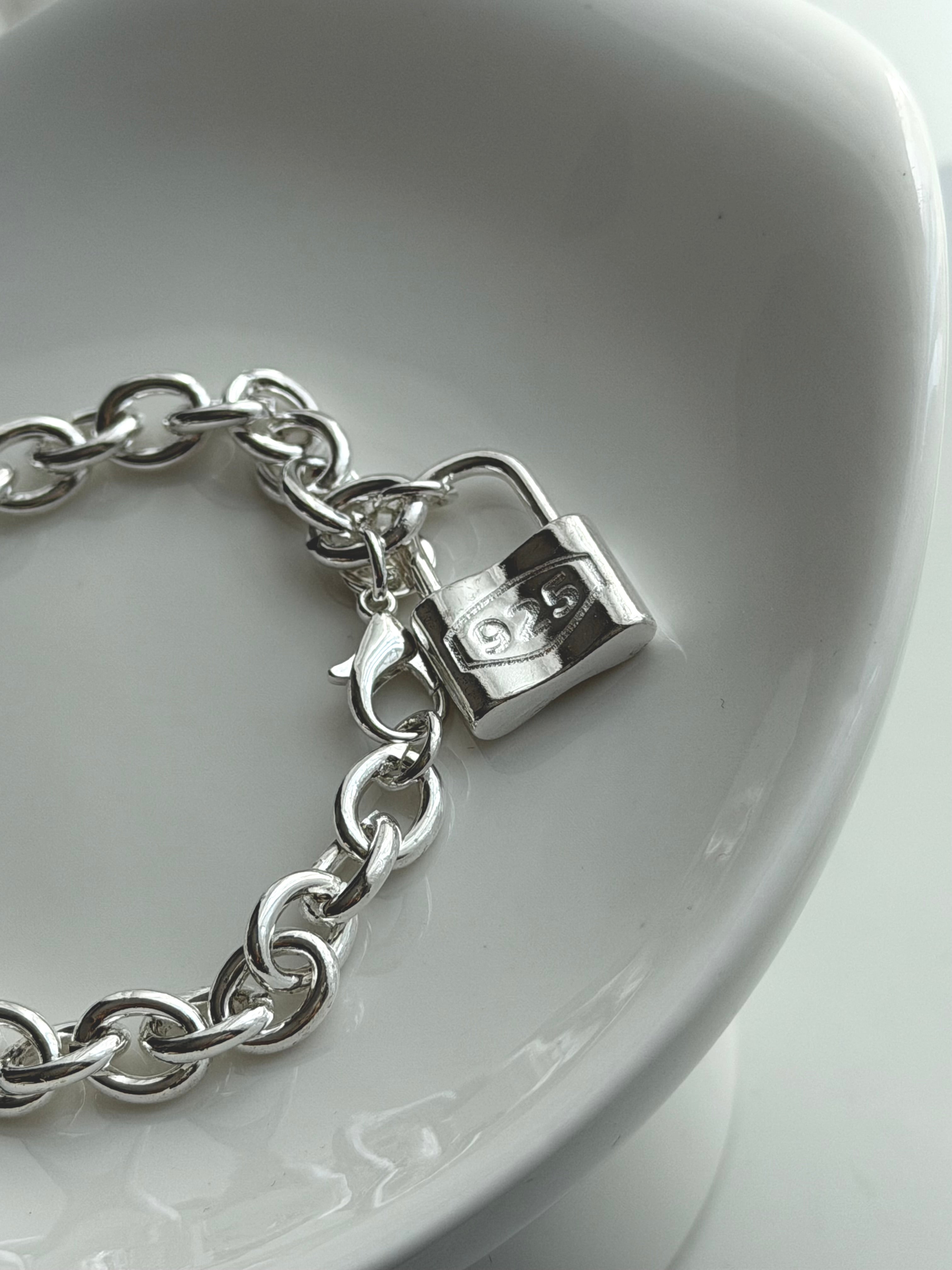 PULSERA CADADO
