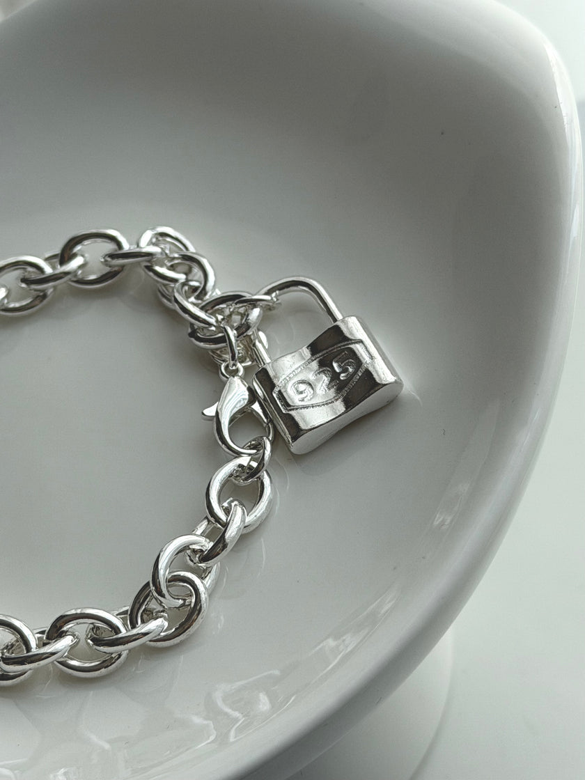 PULSERA CADADO