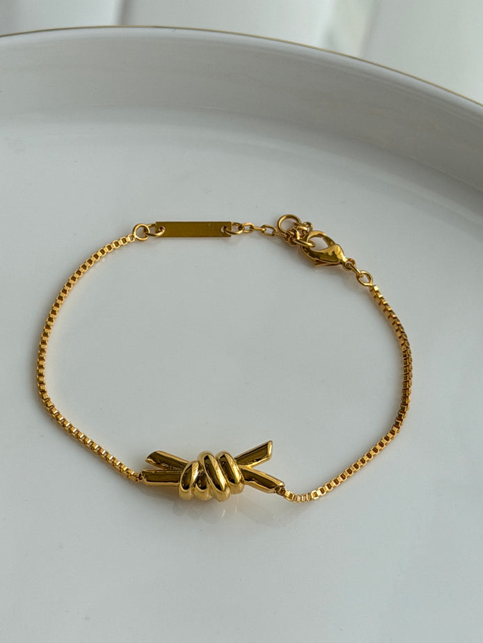 PULSERA NUDO