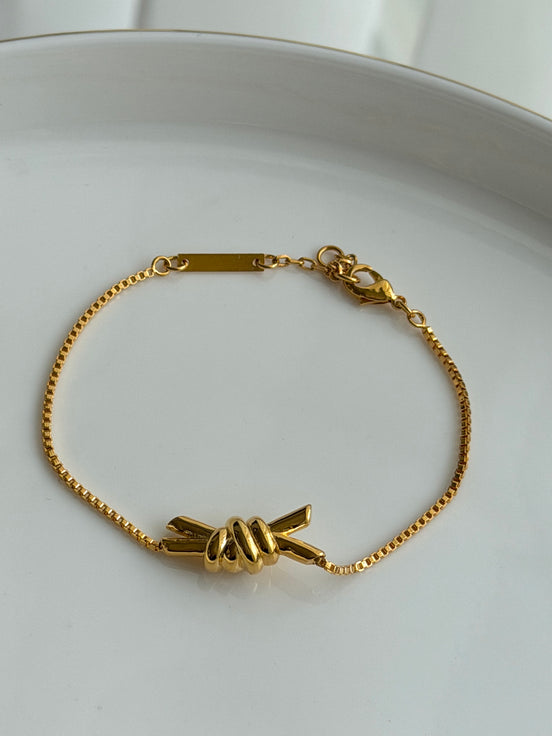 PULSERA NUDO