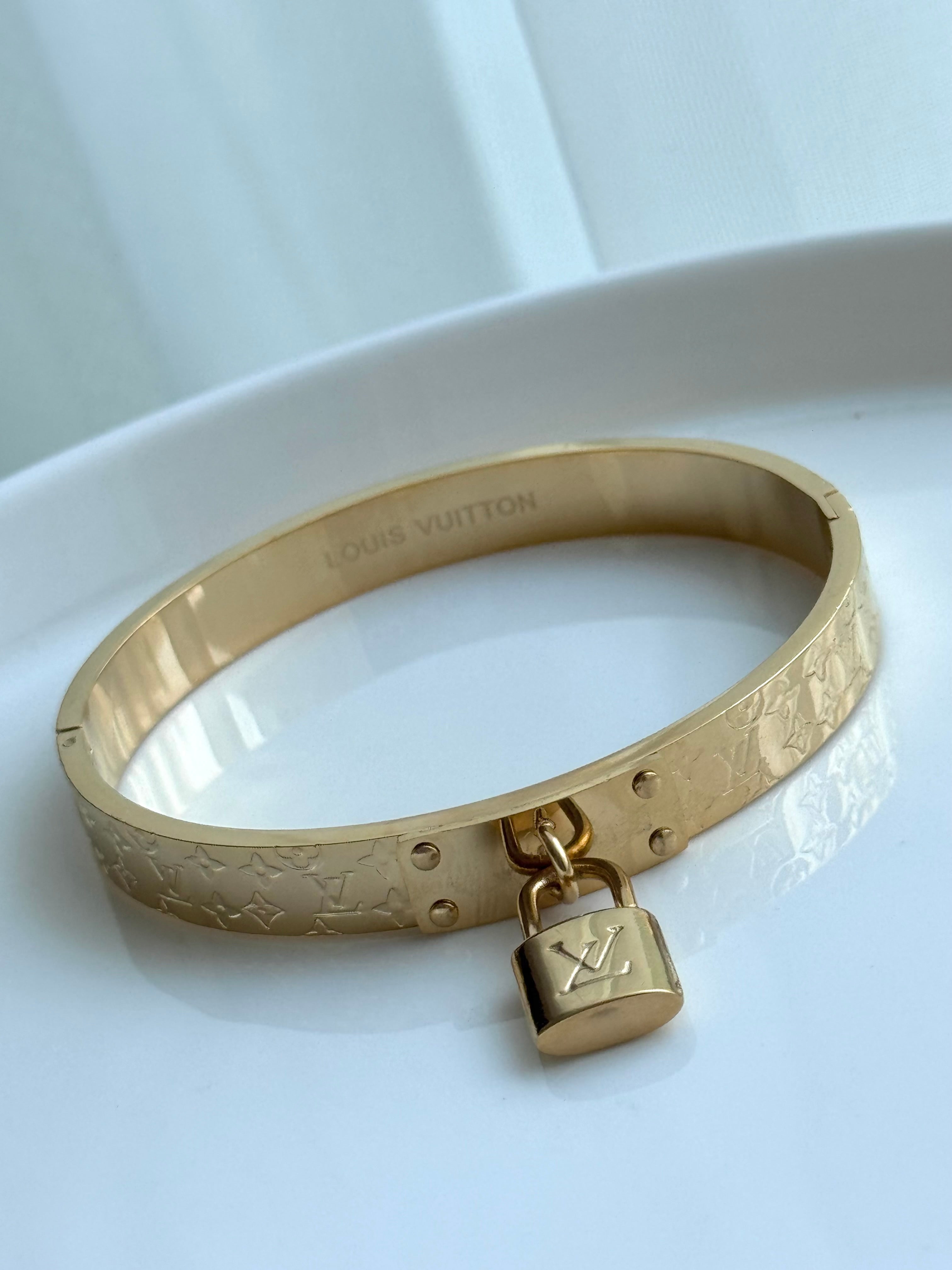 BRAZALETE CANDADO LV