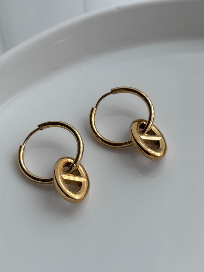 ARETE OVAL