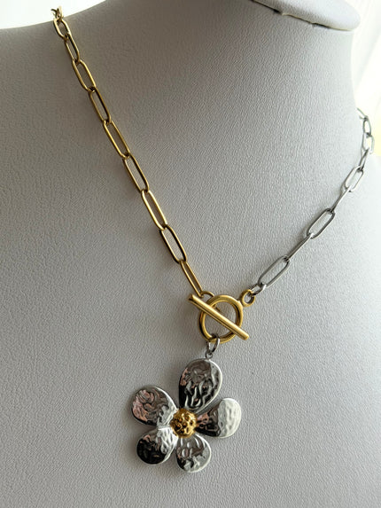 COLLAR DIJE FLOR