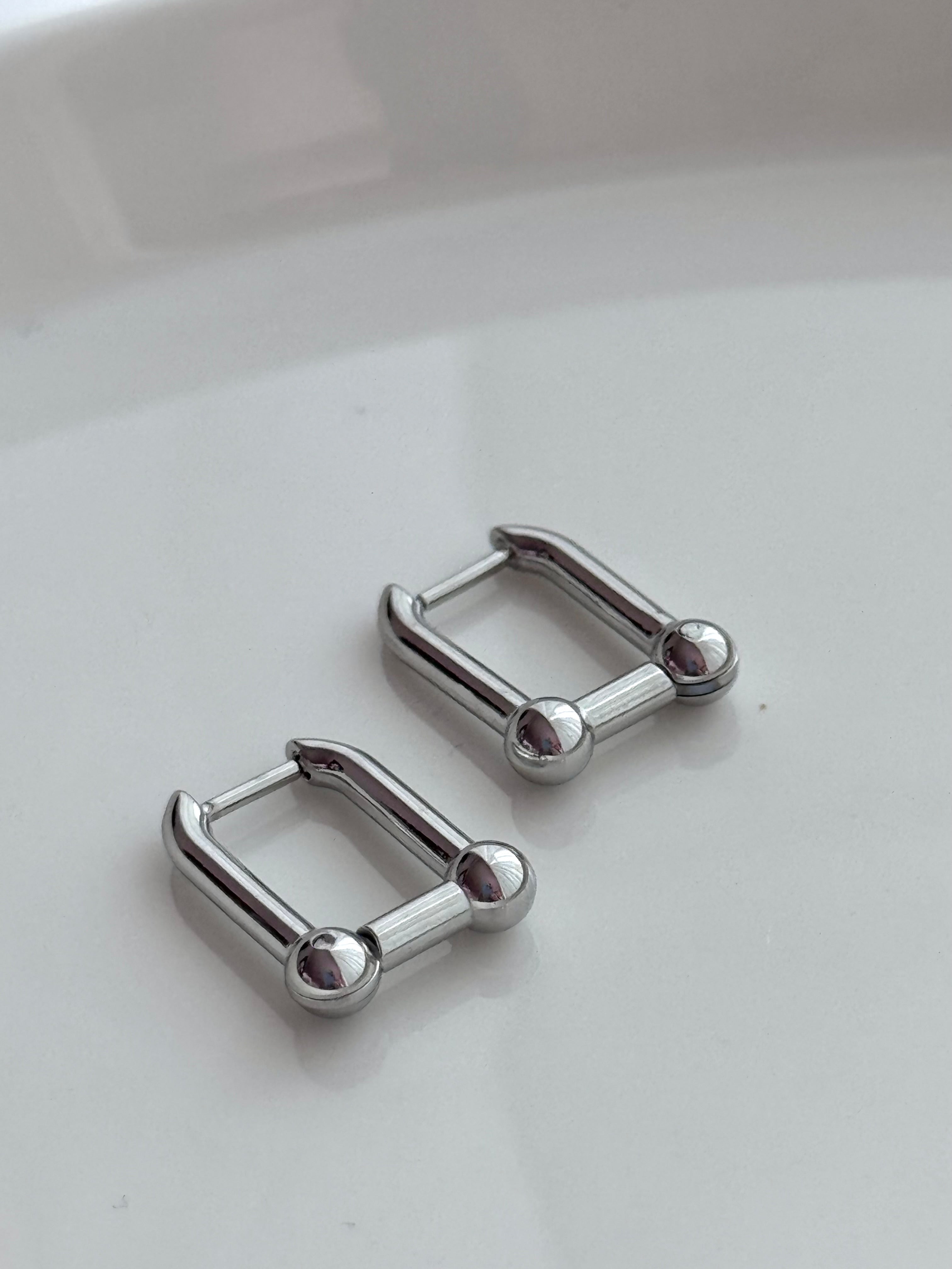 ARETE ESLABÓN PLATEADO