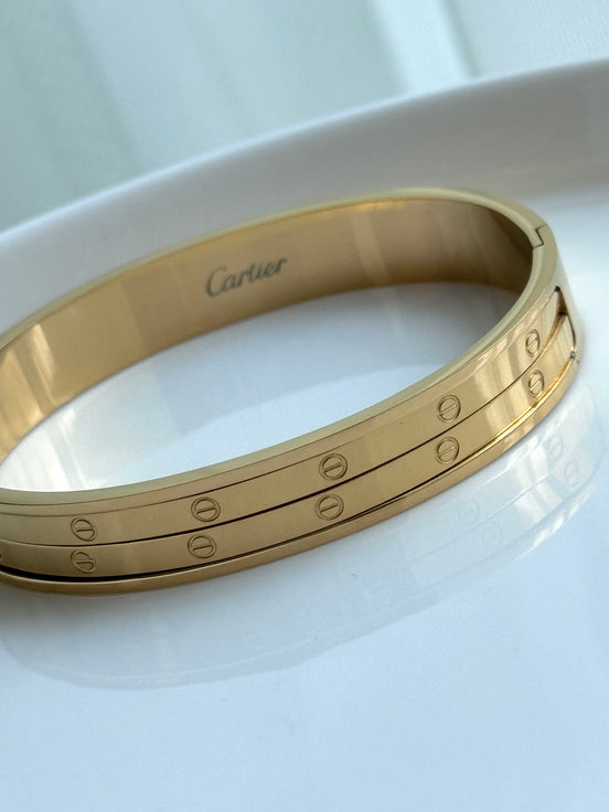 BRAZALETE GRUESO LOVE
