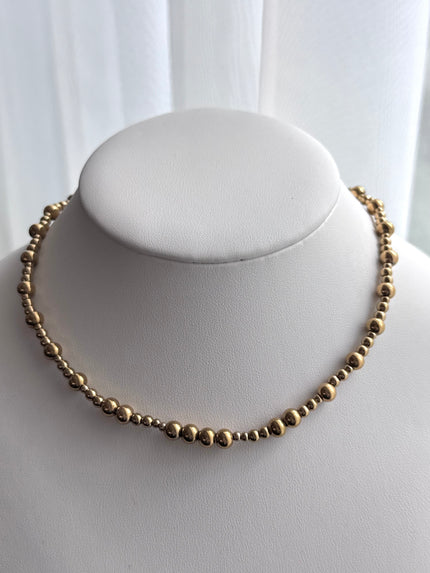 COLLAR BOLITAS
