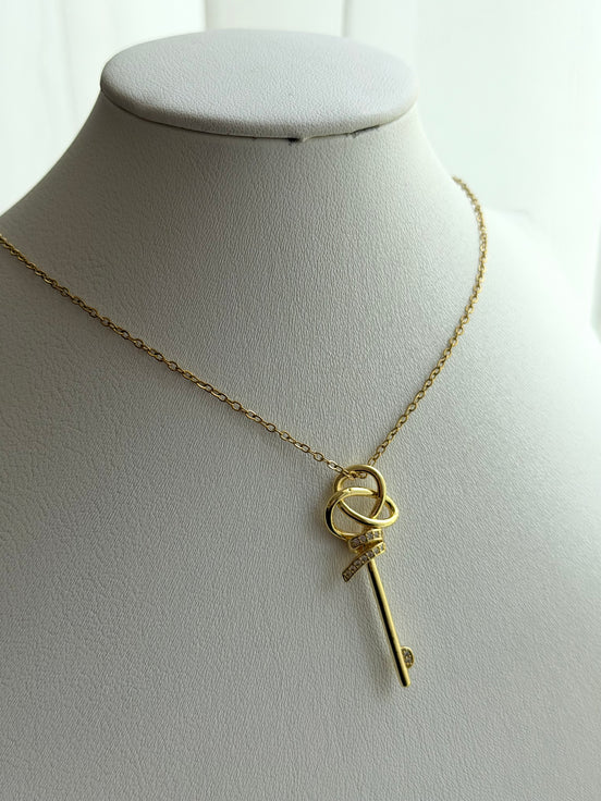 COLLAR LLAVE