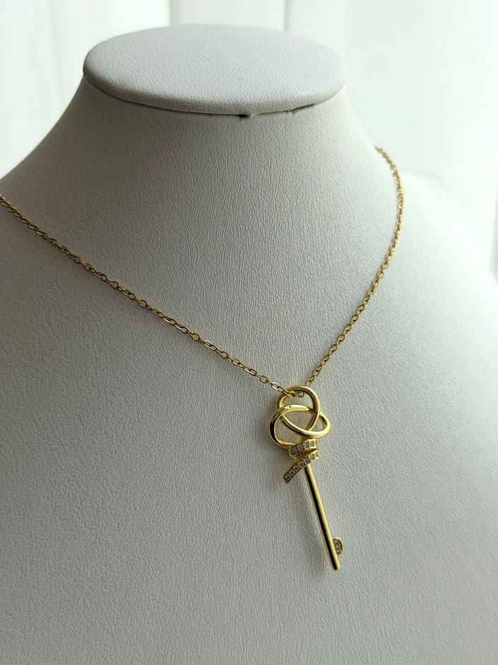 COLLAR LLAVE