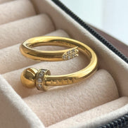 ANILLO CLAVO CON BOLITA