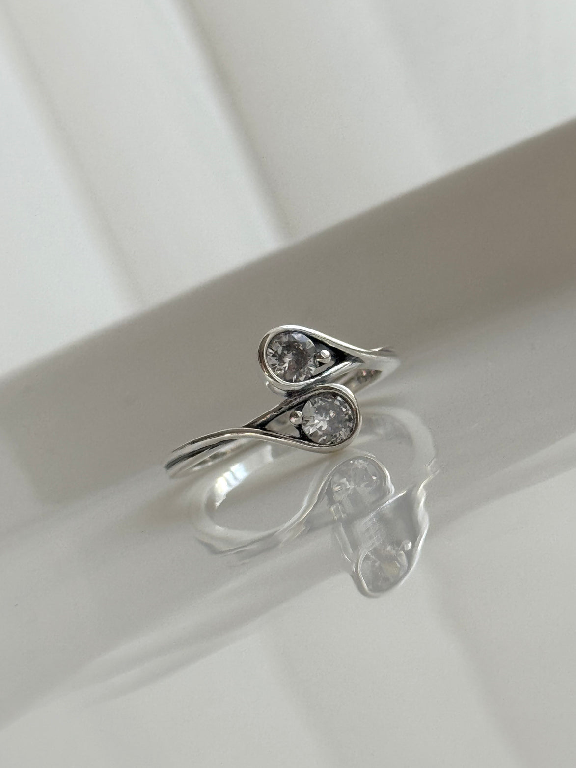 ANILLO DOBLE GOTA