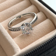 ANILLO ZIRCONIA GRANDE