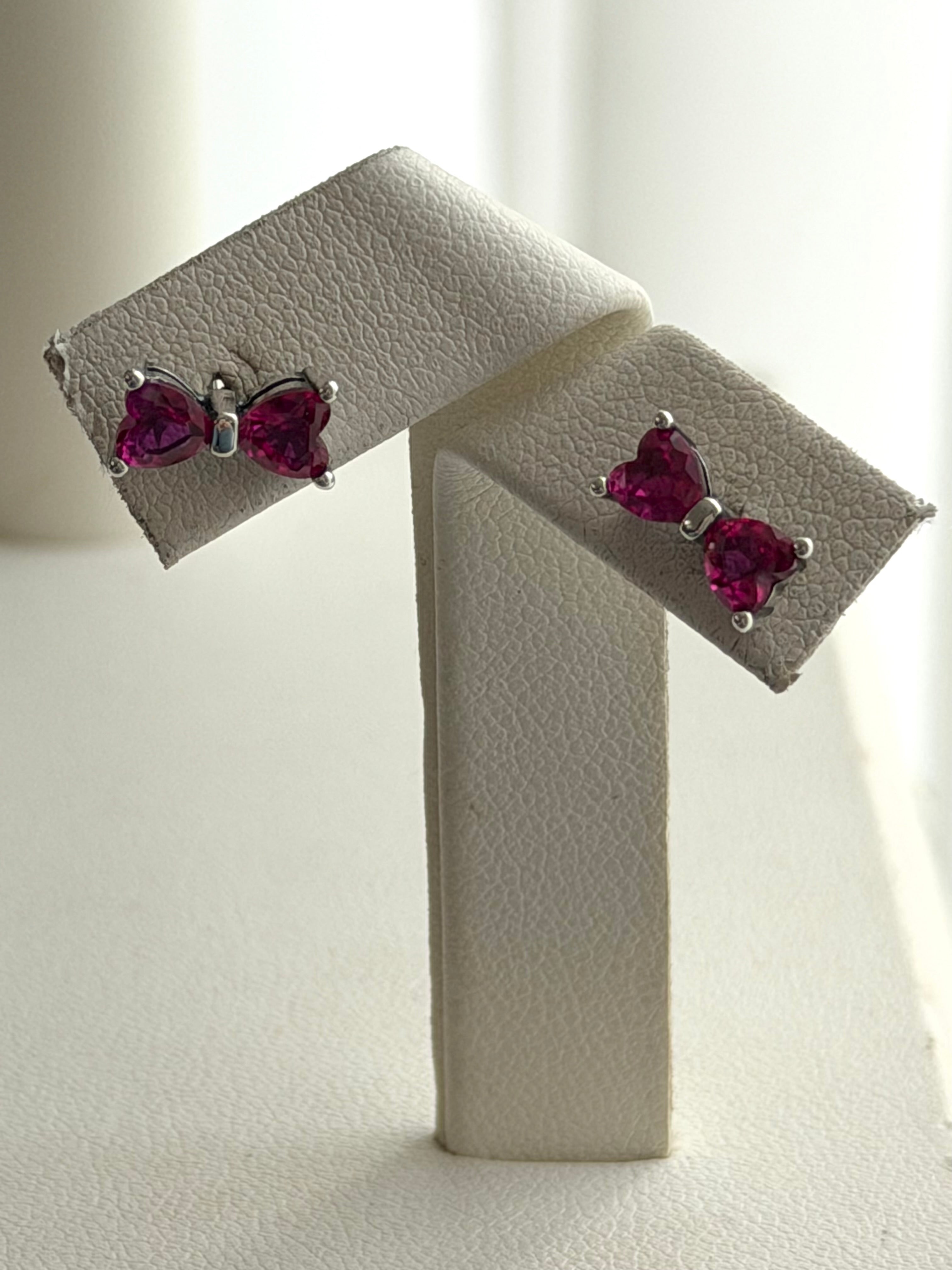 ARETE MOÑO ROJO