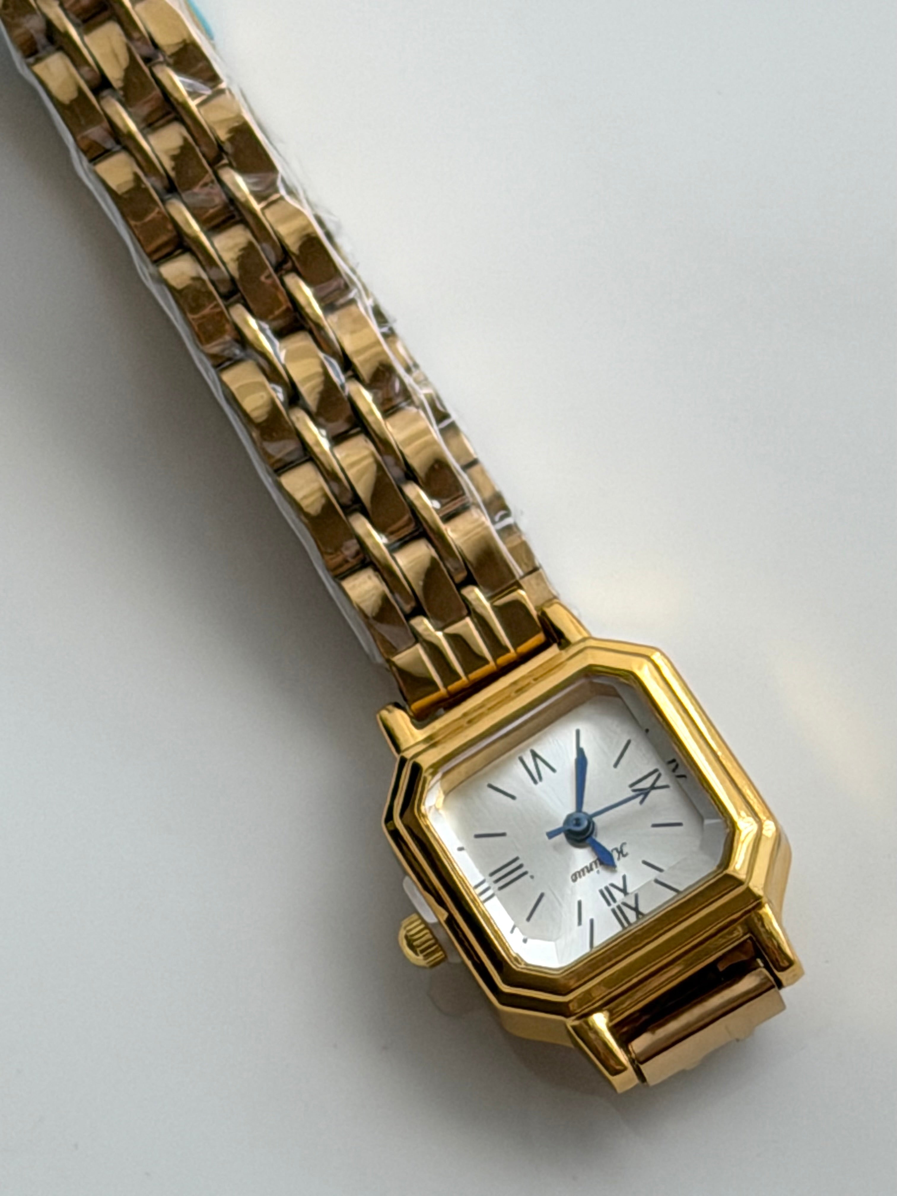 RELOJ CUADRADO PEQUEÑO