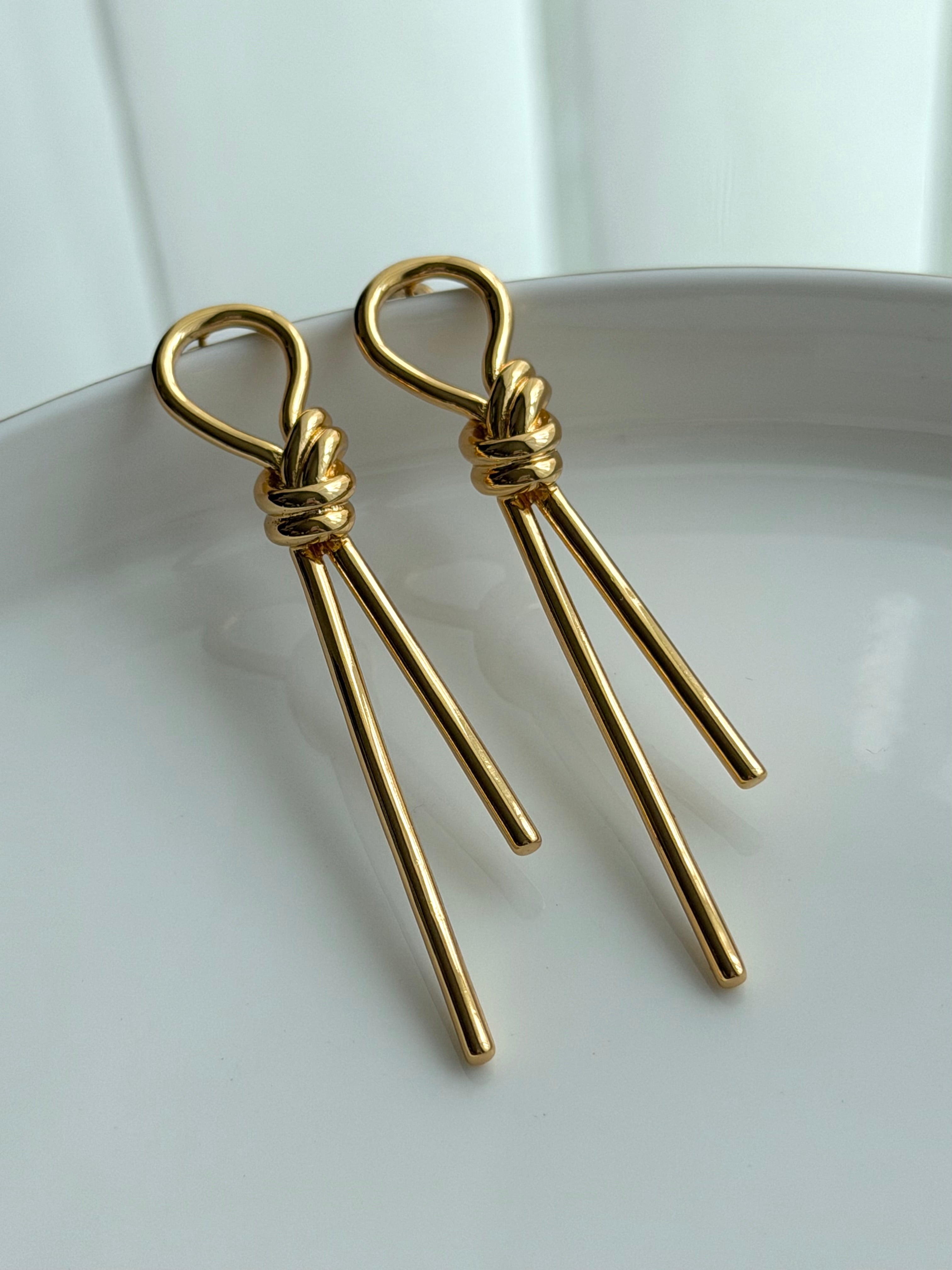 ARETE LARGO NUDO