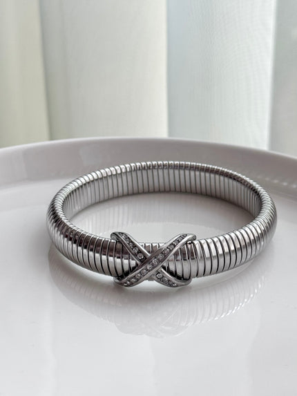 PULSERA DELGADA CRUZ CRISTALES