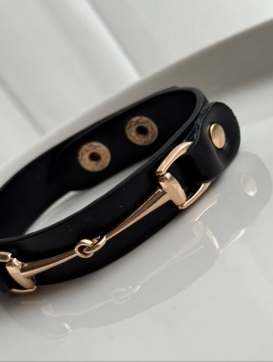 PULSERA CON HEBILLA