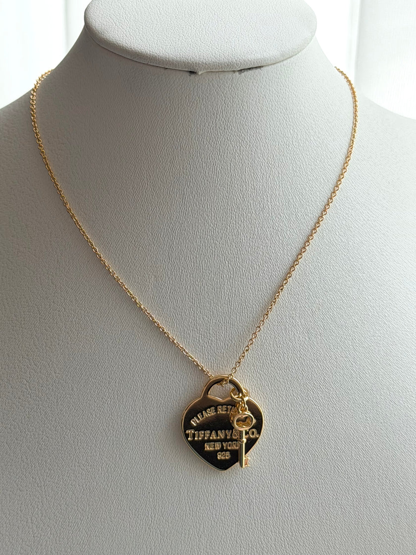 COLLAR CORAZON LLAVE