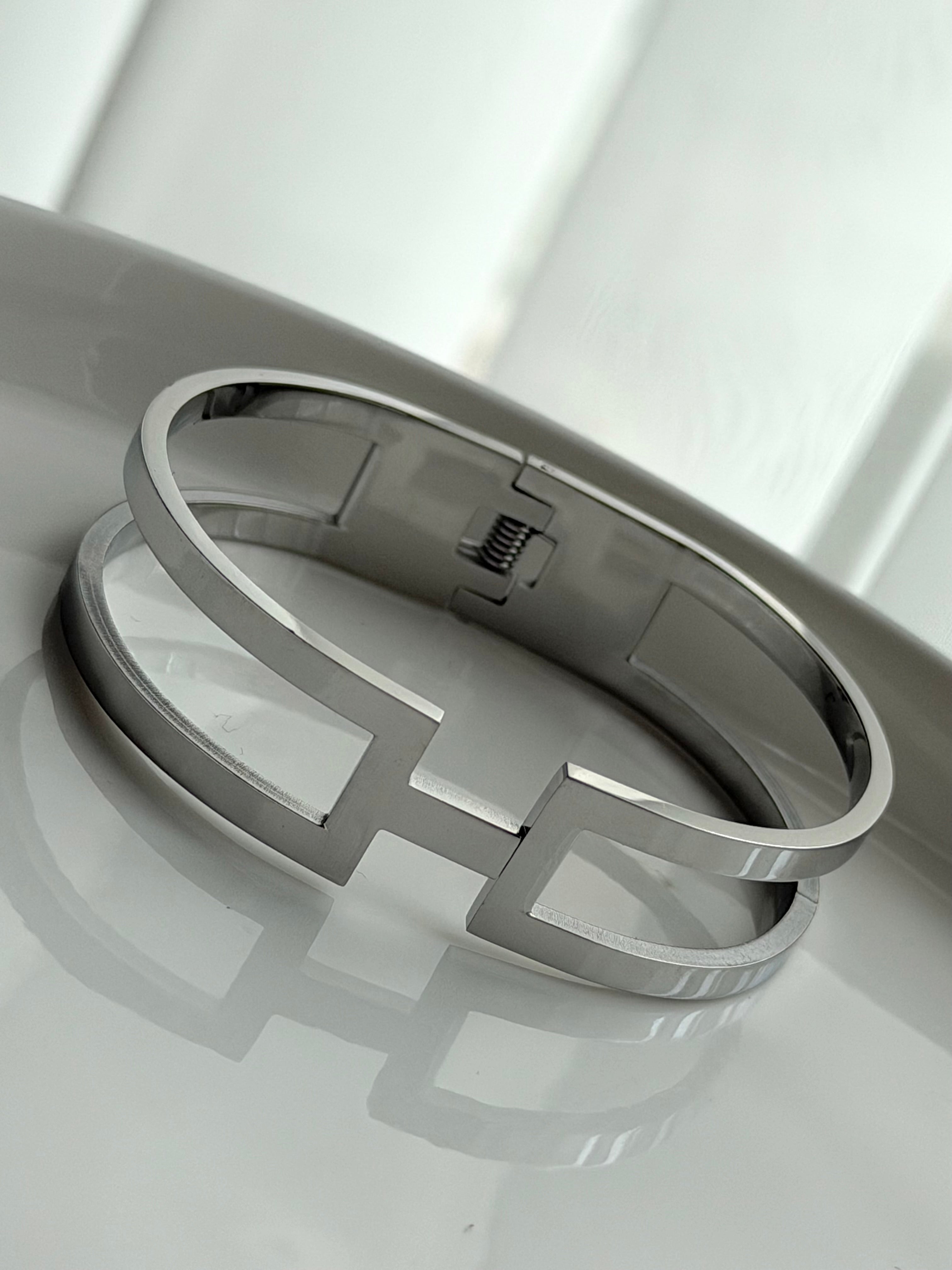 BRAZALETE H