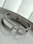 BRAZALETE H