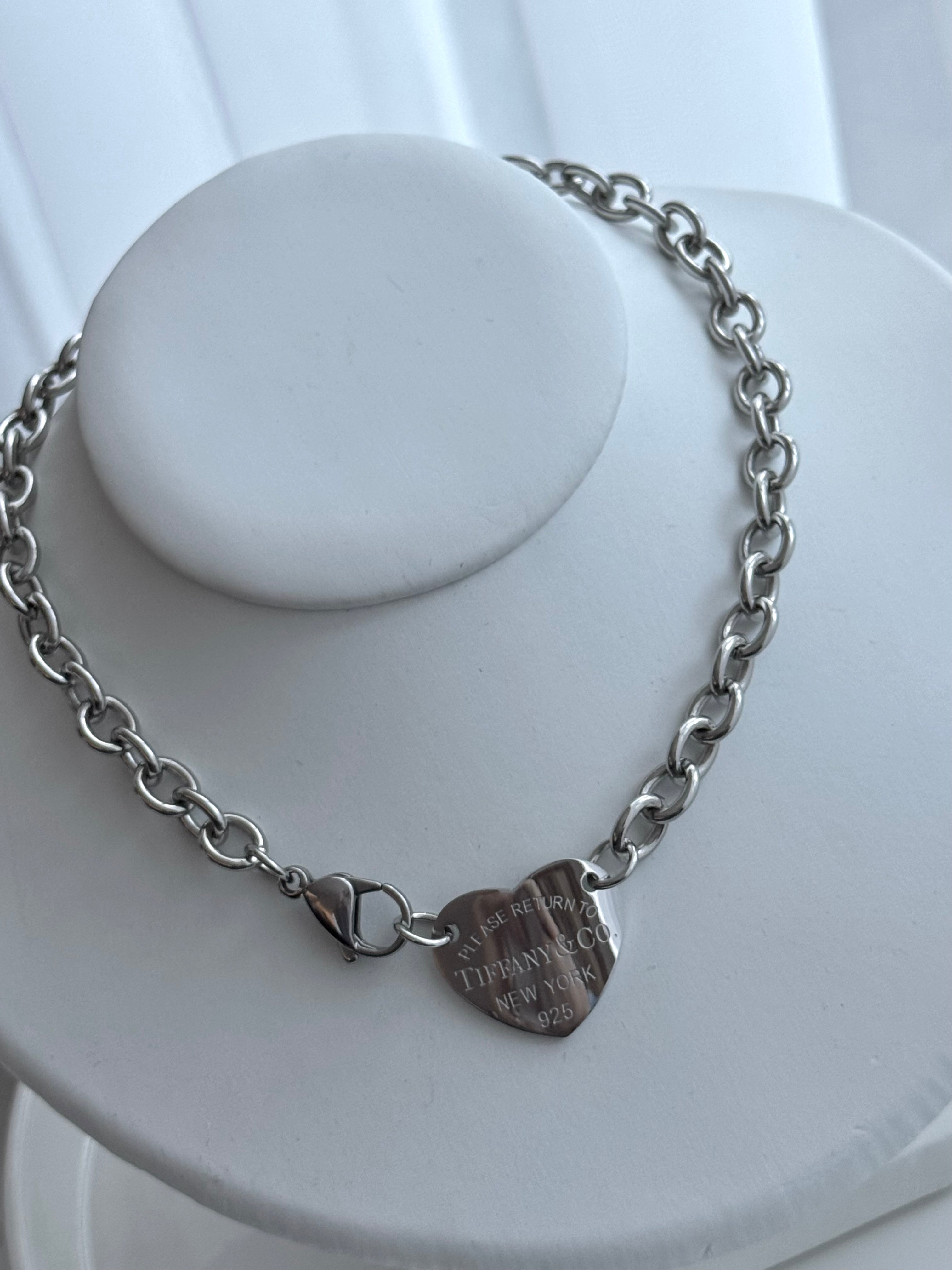 COLLAR PLACA CORAZON