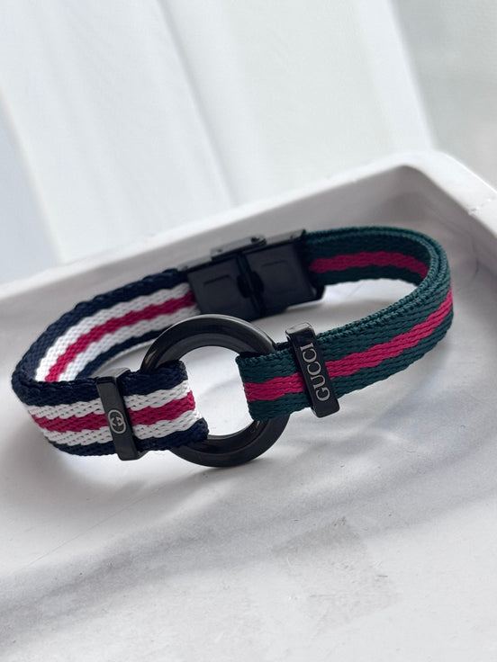 PULSERA TELA PLACA NEGRA