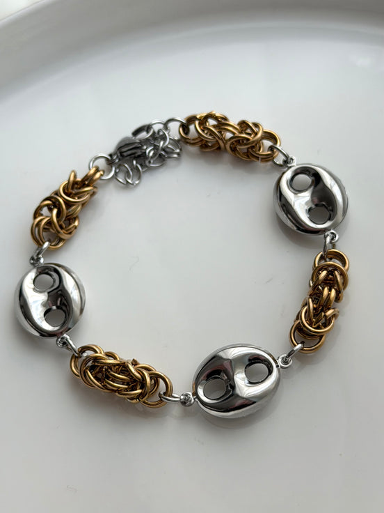PULSERA ESLABONES Y ARGOLLAS