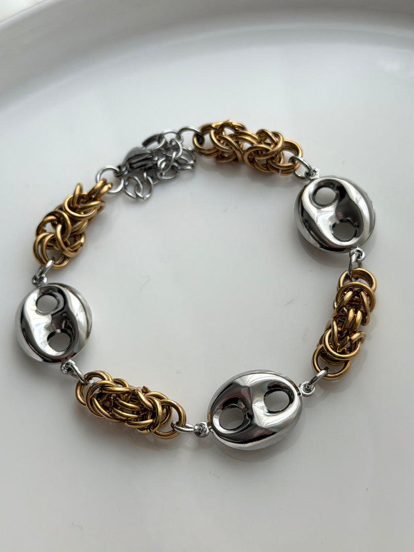 PULSERA ESLABONES Y ARGOLLAS
