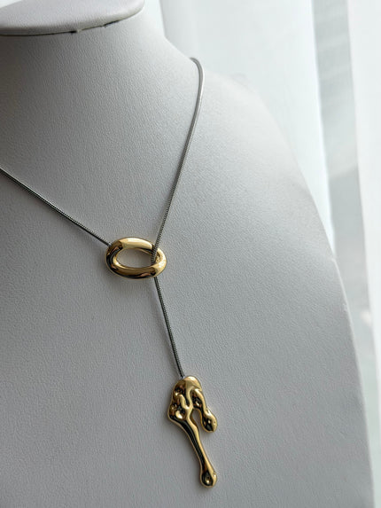 COLLAR CORBATERO GOTA